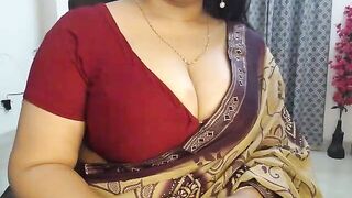 Queen_Jessia - Indian girl with big boobs sweetly chatting and teasing in her clothes in front of the camera