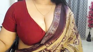 Queen_Jessia - Indian girl with big boobs sweetly chatting and teasing in her clothes in front of the camera