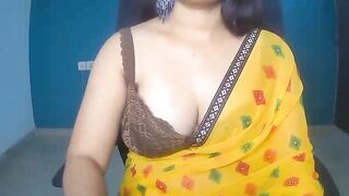 MehakSinghh - Indian woman in clothes is sweetly chatting and doesn't want to undress in front of the camera