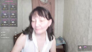 elis_gabbi - A shirtless milf dances in front of the camera and doesn't want to show herself naked