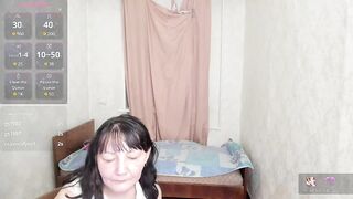 elis_gabbi - A shirtless milf dances in front of the camera and doesn't want to show herself naked