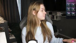 candy_maggie -Young babe is cute chatting and shy to undress in front of the camera